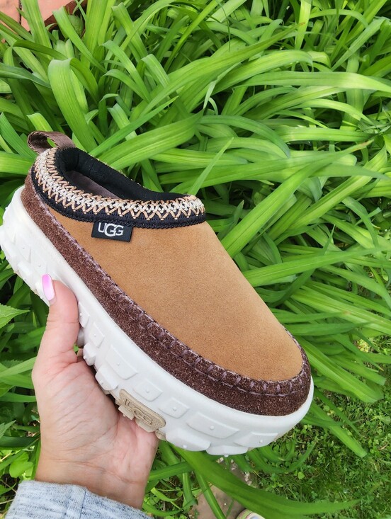UGG Venture Daze Unisex Tan and Brown Platform Slip-On Suede Sneaker main image 8